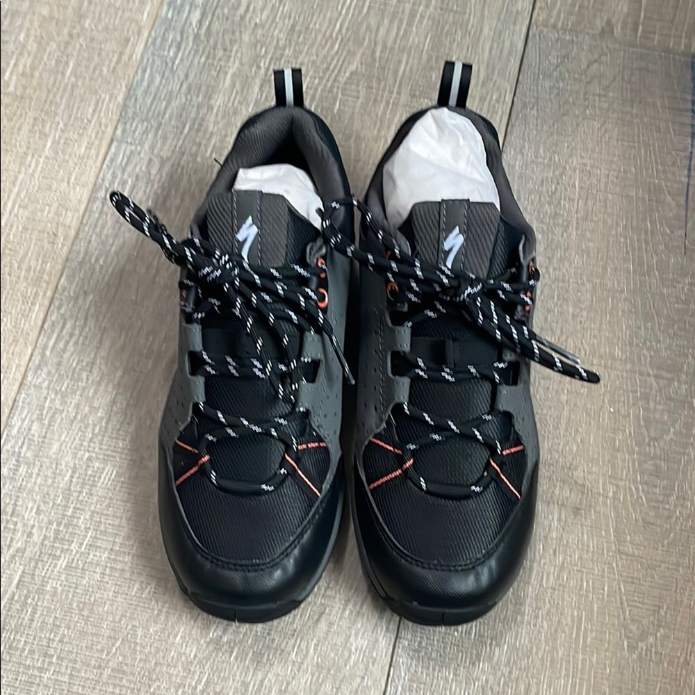 Indoor/Outdoor Women’s Cycling Shoes